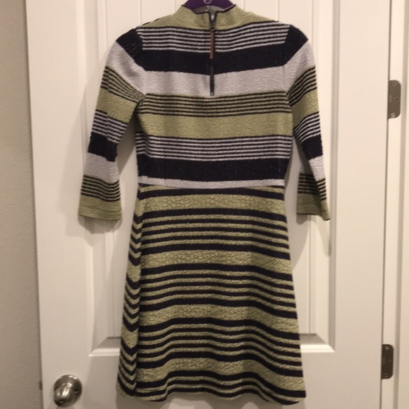 Striped stretchy turtleneck dress Sz XSP - Picture 2 of 4